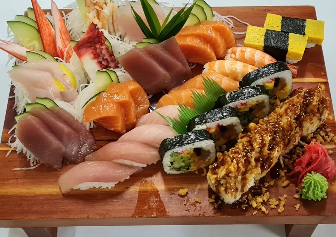 SYO Platter for 2 (Sashimi, Sushi & Maki)