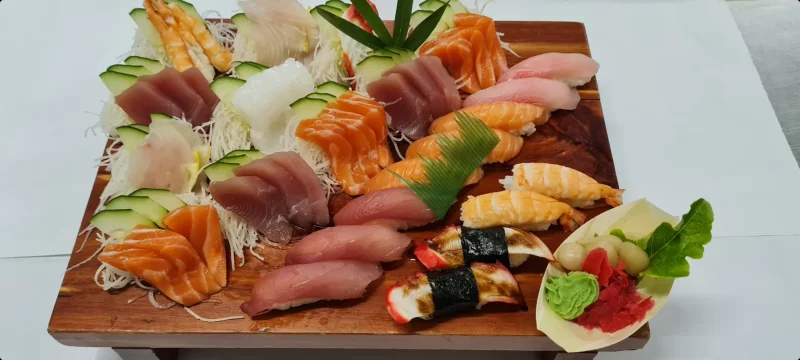 Sashimi & Sushi Platter for 2