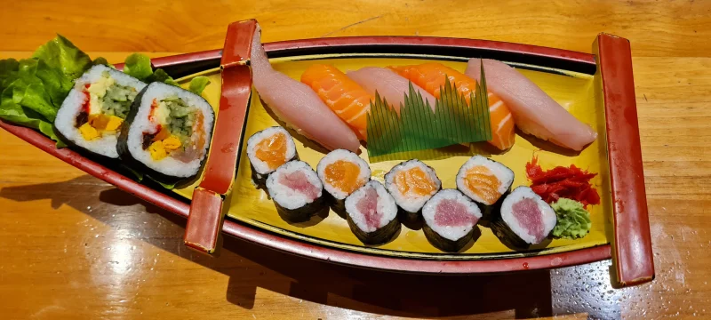 Sushi & Maki Sushi Set